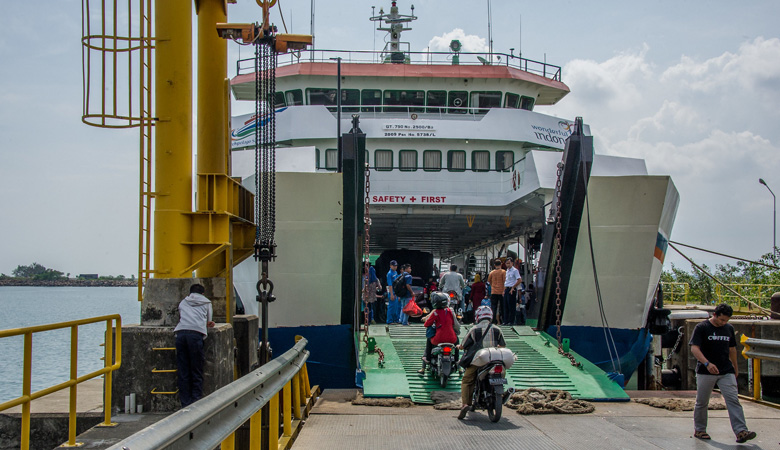 Port, Indonesia